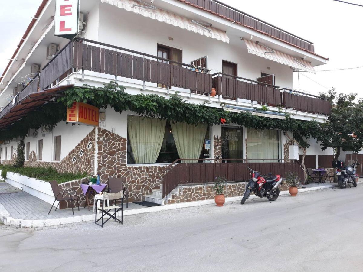 Hotel Paralia Nea Karvali Exterior foto